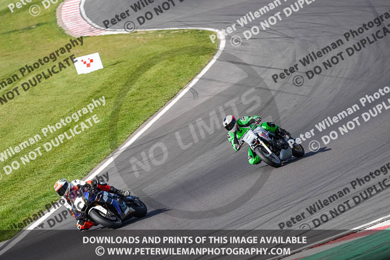 donington no limits trackday;donington park photographs;donington trackday photographs;no limits trackdays;peter wileman photography;trackday digital images;trackday photos